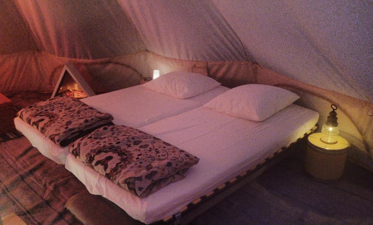 Atypik Nomad Hotel Recoubeau-Jansac Buitenkant foto