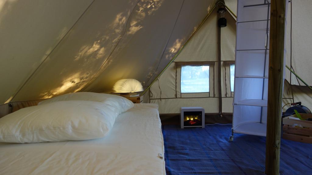 Atypik Nomad Hotel Recoubeau-Jansac Buitenkant foto