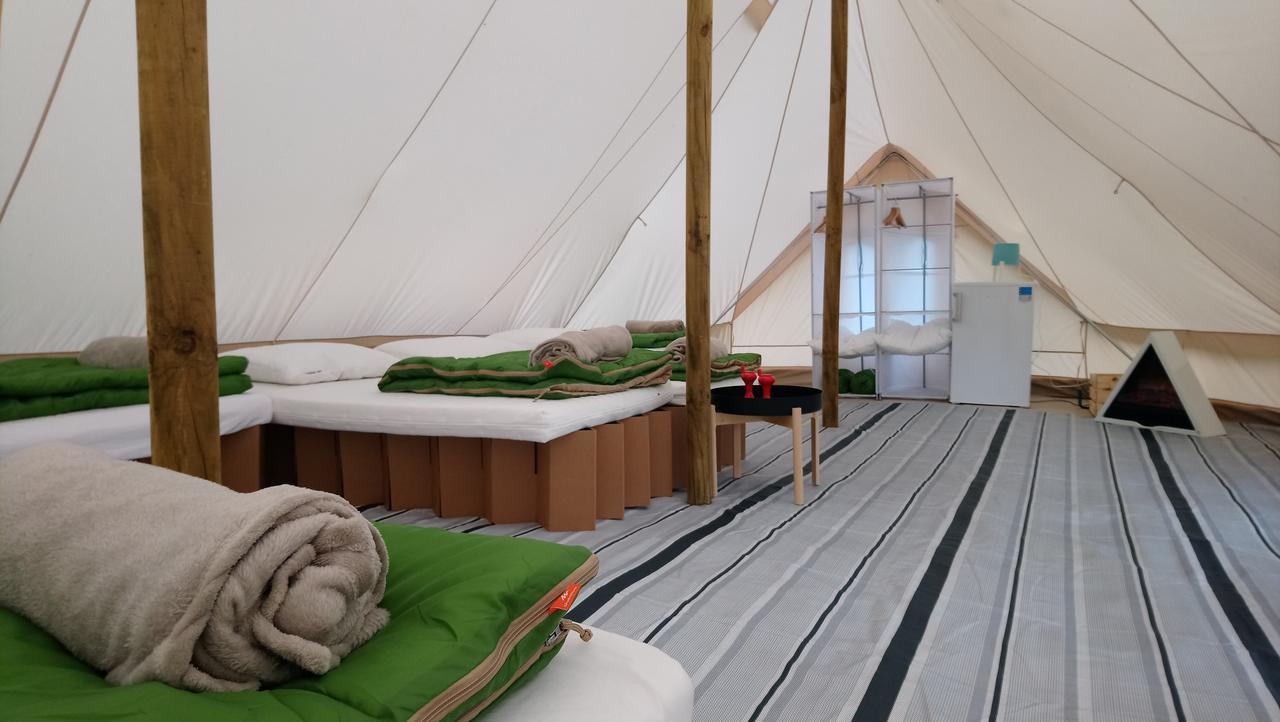 Atypik Nomad Hotel Recoubeau-Jansac Buitenkant foto